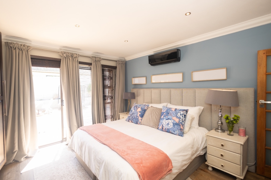 To Let 5 Bedroom Property for Rent in De Bron Western Cape